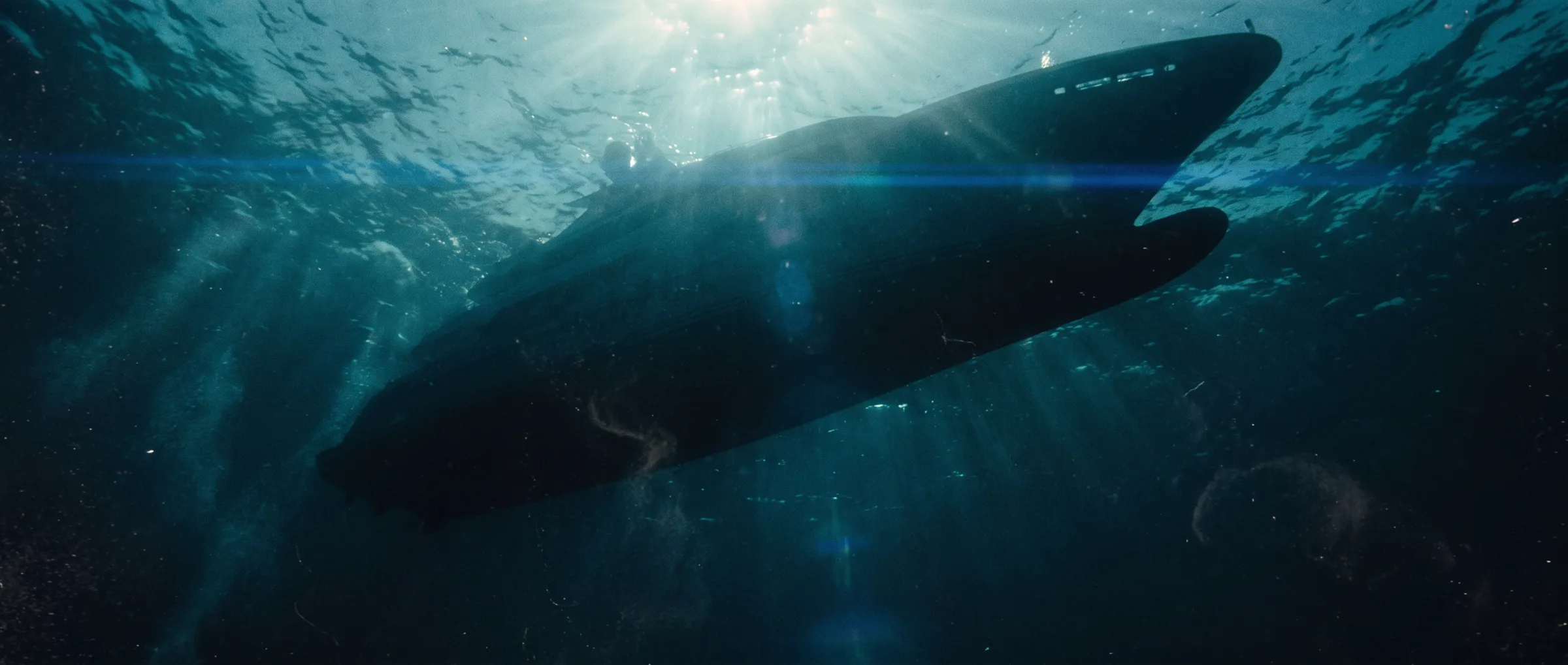 Hull from below. The shape that was decided in the towing tank.