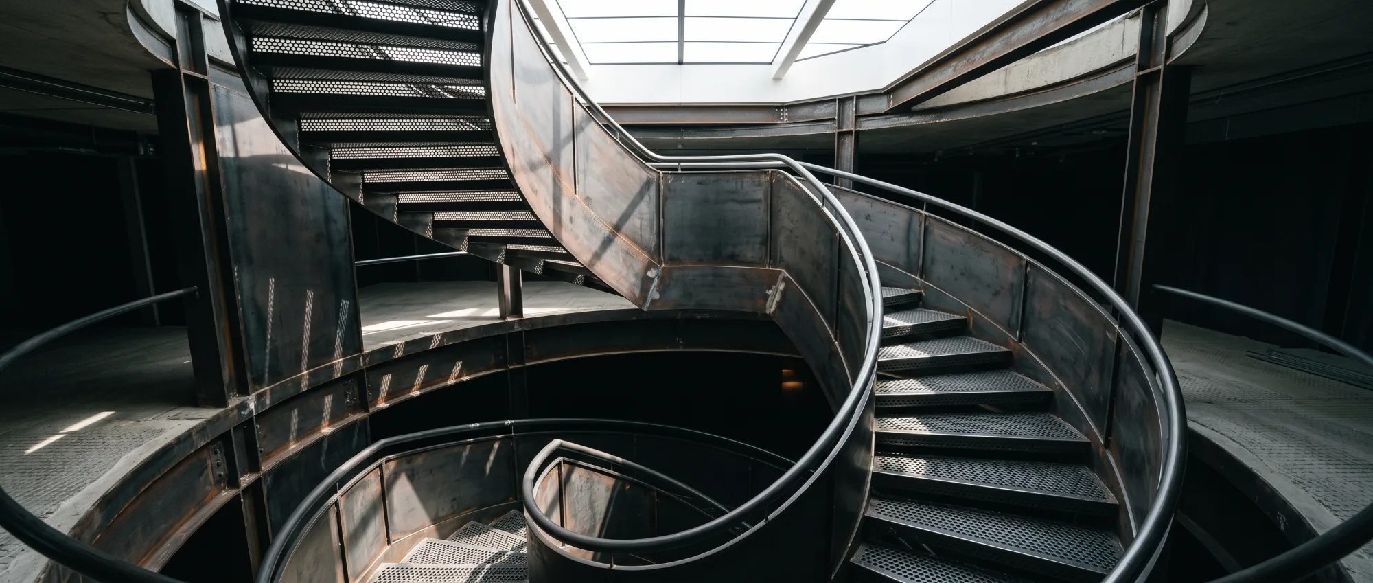 Stairwell, Werft. Steel stays steel, inside as well.